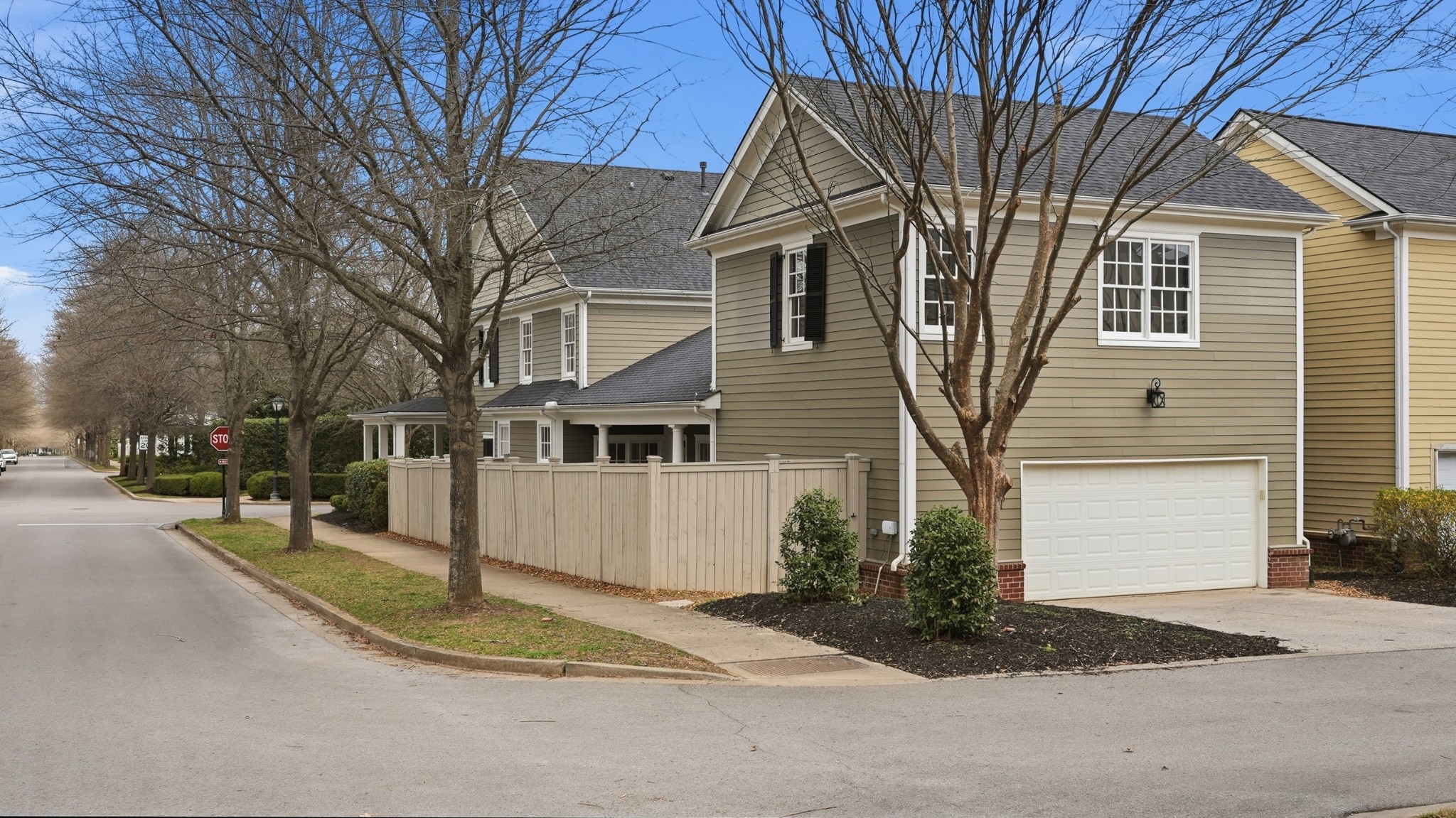 201 Acadia Avenue Franklin, TN 37064 - Photo 4 of 43