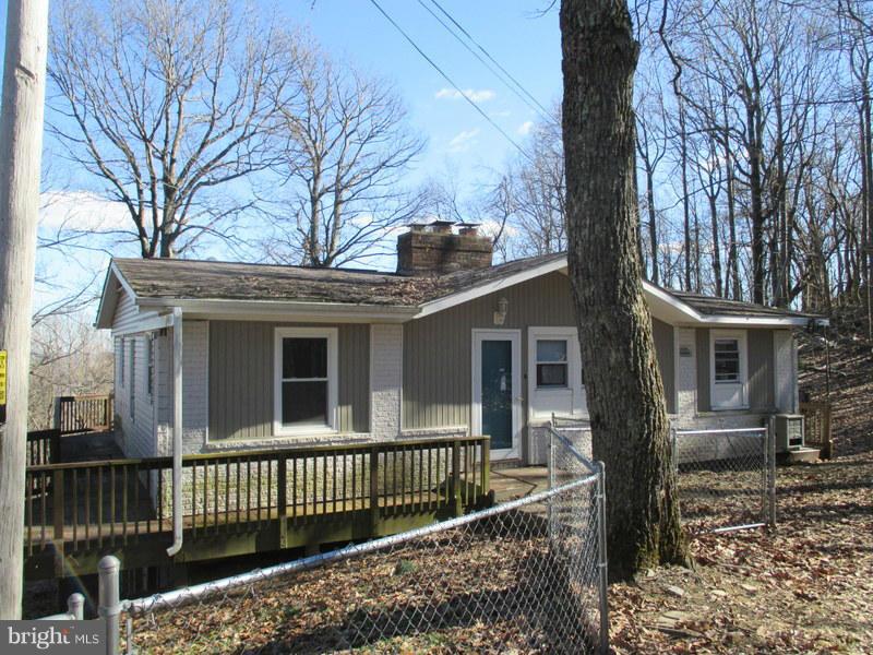2101 Ridge Road Haymarket, VA 20169 - Photo 1 of 13 Exterior (Front)