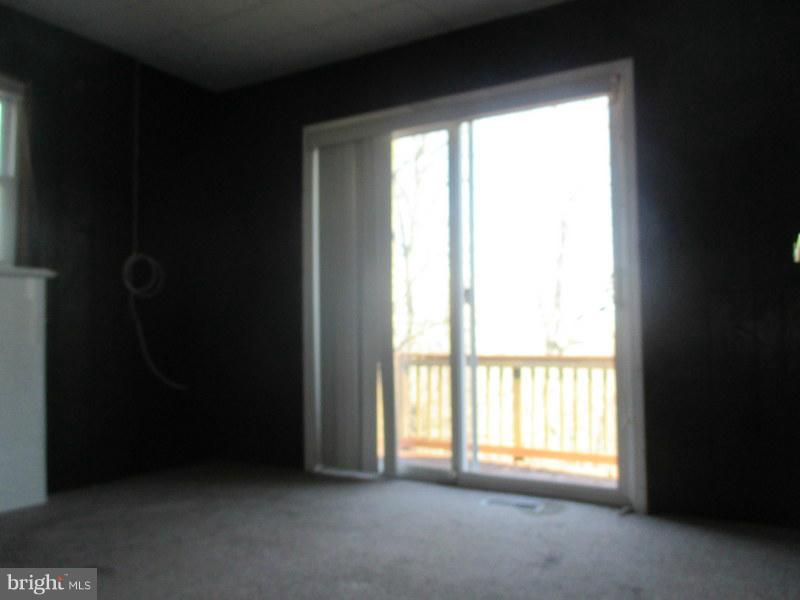 2101 Ridge Road Haymarket, VA 20169 - Photo 7 of 13 Bedroom