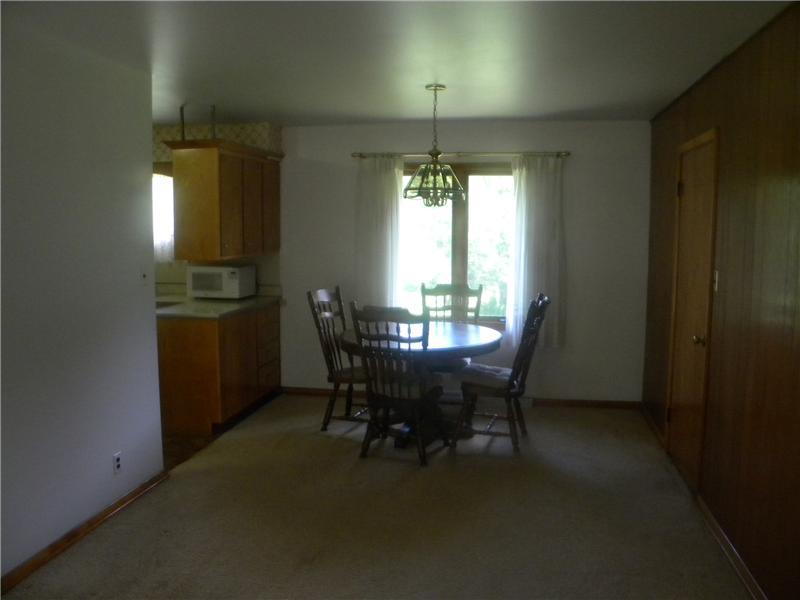 481 Terrace Lake Road Columbus, IN 47201 - Photo 7 of 15 Gallery Image 7
