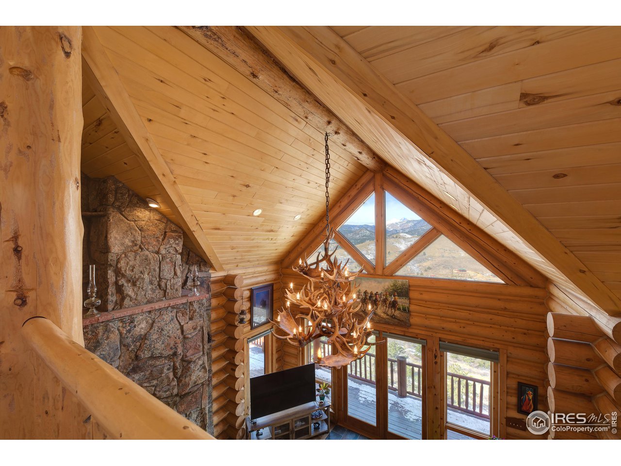 370 Blue Mountain Trail Lyons, CO 80540 - Photo 12 of 37 a view of outdoor space