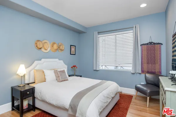 $2,225,000 | 11723 Goshen Avenue, Unit 302, Los Angeles, CA 90049