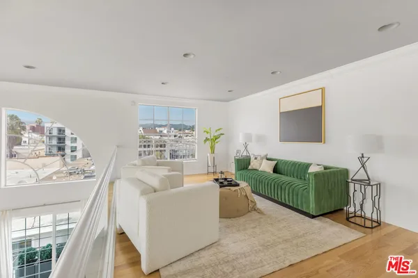 $2,225,000 | 11723 Goshen Avenue, Unit 302, Los Angeles, CA 90049