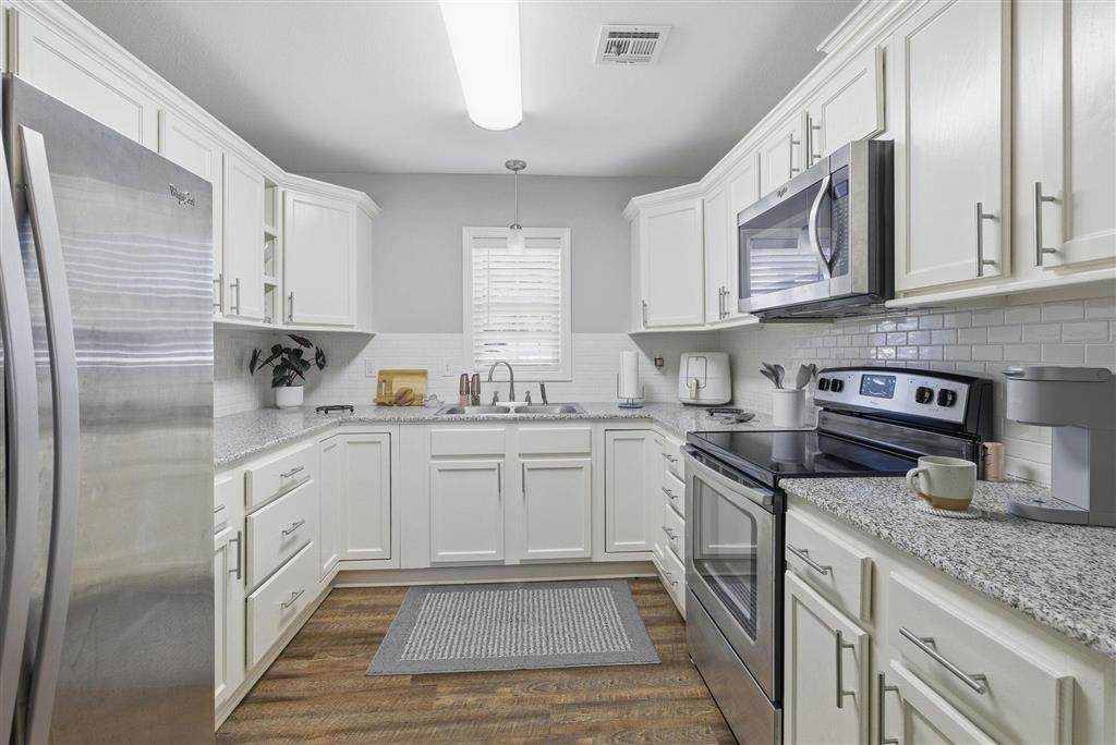 406 Neely Road Westlake, LA 70669 - Photo 7 of 19