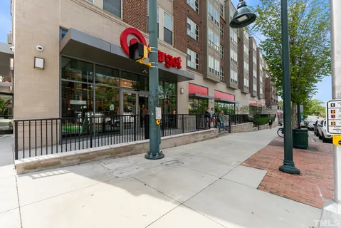 a street sign of a large building