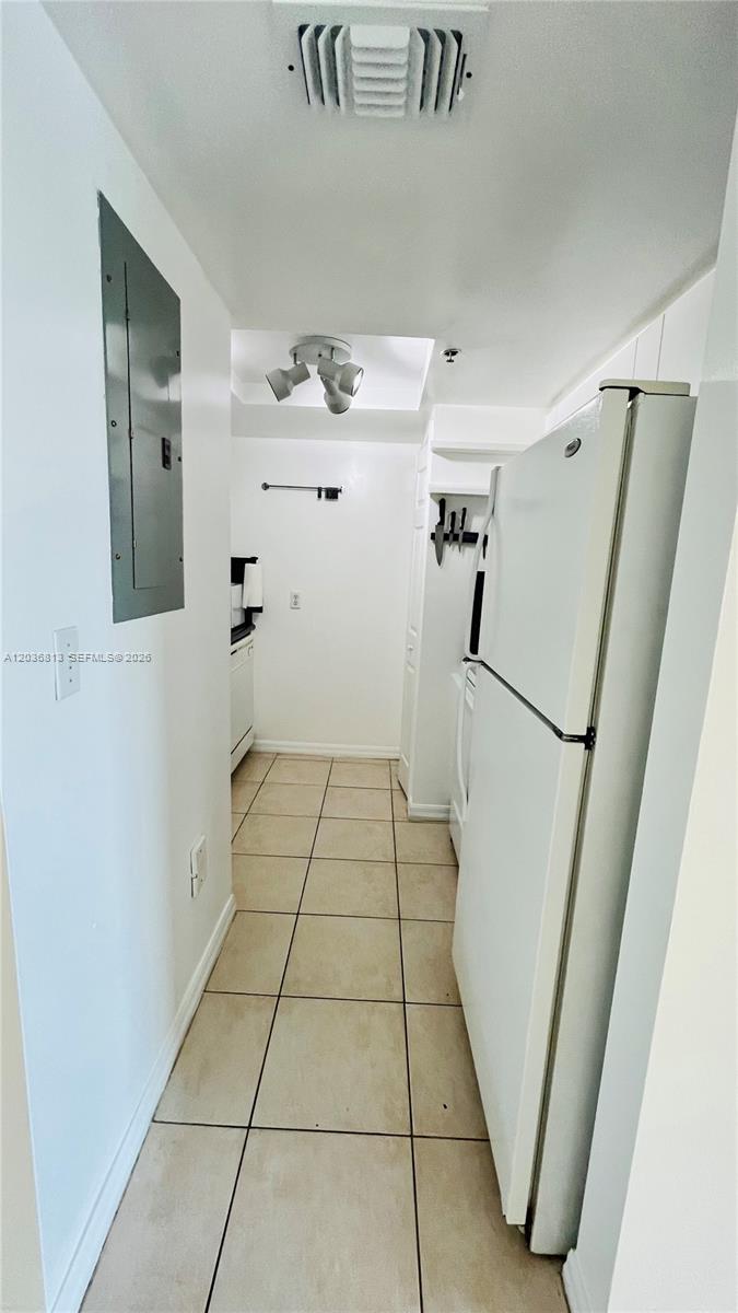 2415 Northwest 16th St Road, Unit 6031 Miami, FL 33125 - Photo 7 of 27