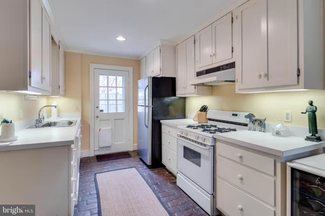 $1,225,000 | 307 North St Asaph Street, Alexandria, VA 22314