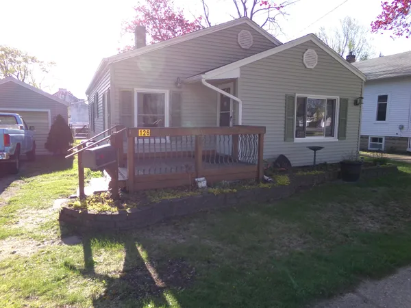 $139,900 | 126 North Ithaca Street, Ithaca, MI 48847