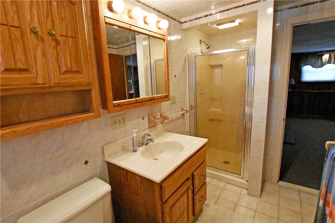 71 Bent Road East Providence, RI 02916 - Photo 27 of 34