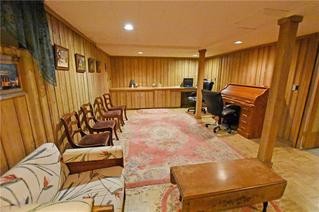 71 Bent Road East Providence, RI 02916 - Photo 28 of 34