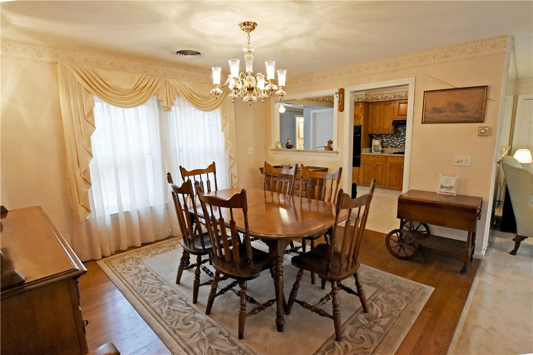 71 Bent Road East Providence, RI 02916 - Photo 7 of 34
