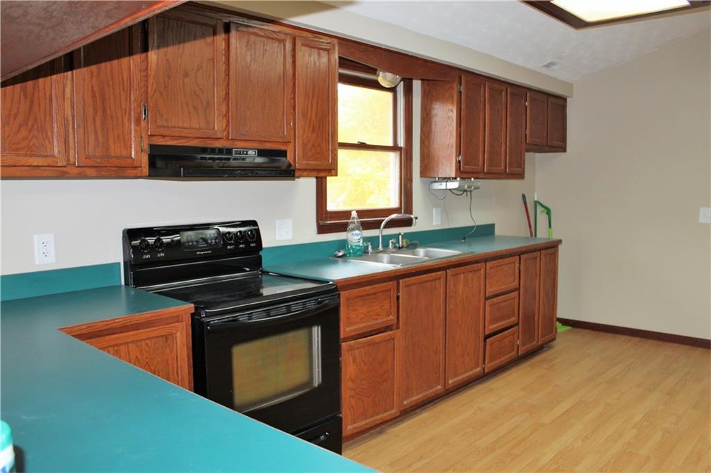 4336 Moorefield Road Springfield, OH 45502 - Photo 35 of 41