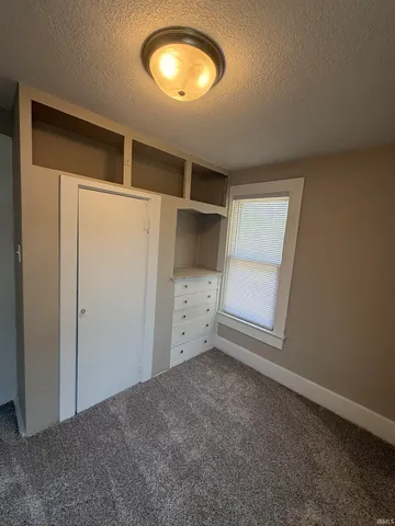 $164,900 | 1242 Dearborn Street, Huntington, IN 46750