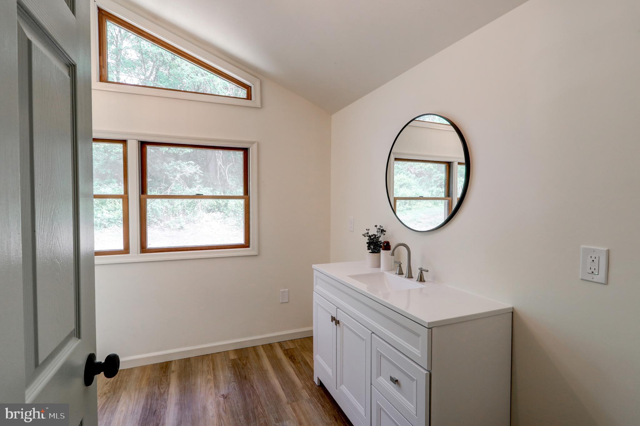 42 Heidi Road Delta, PA 17314 - Photo 12 of 36