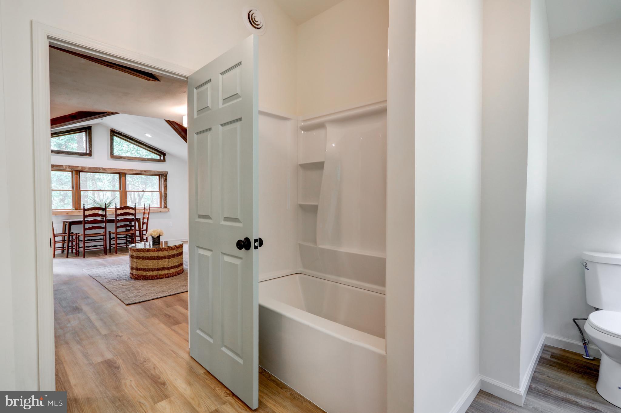 42 Heidi Road Delta, PA 17314 - Photo 13 of 36