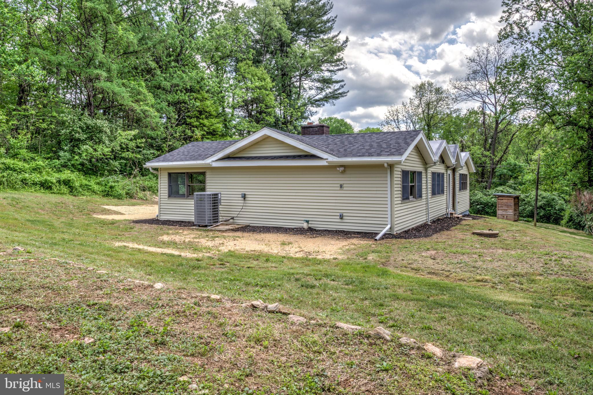 42 Heidi Road Delta, PA 17314 - Photo 30 of 36