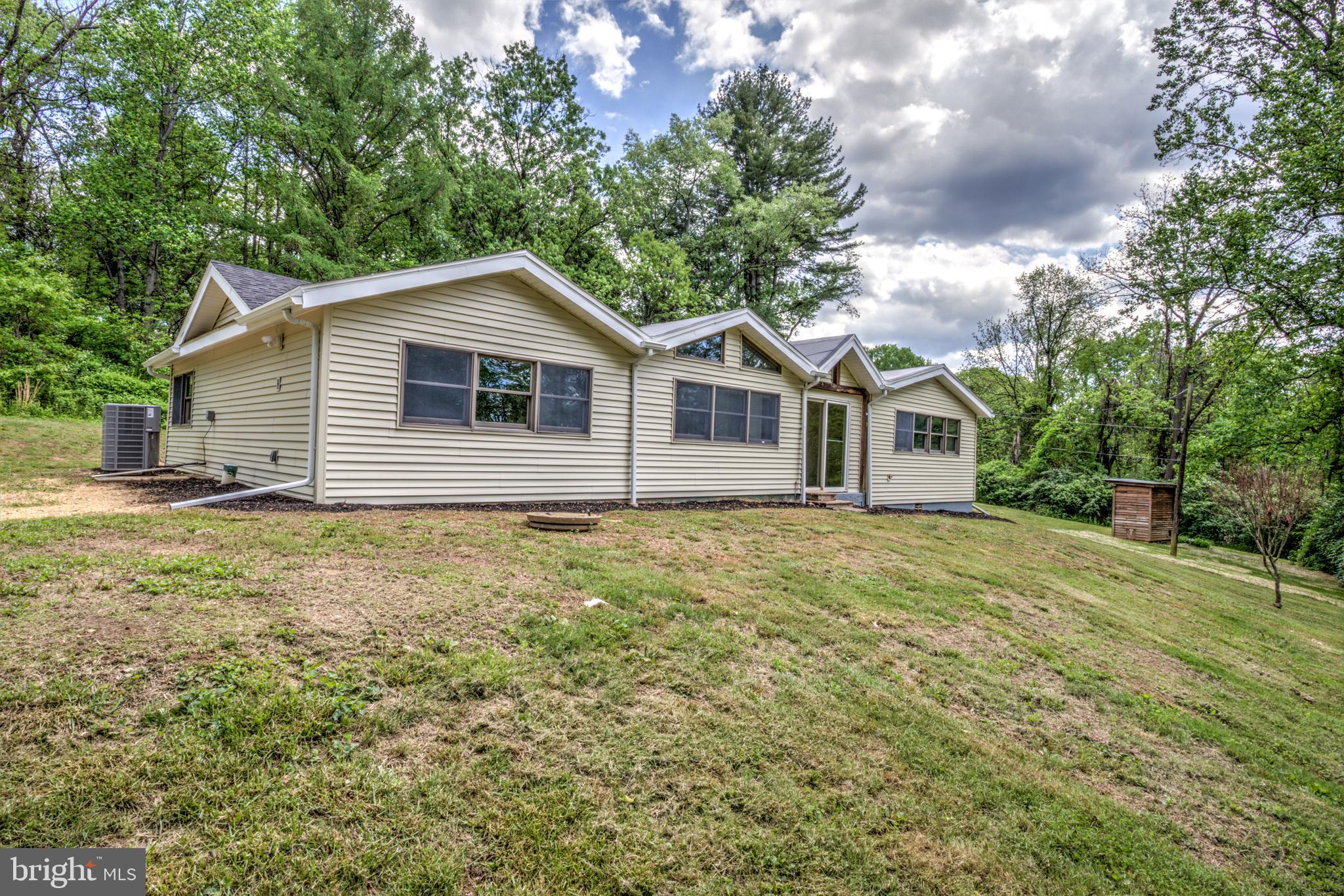 42 Heidi Road Delta, PA 17314 - Photo 31 of 36