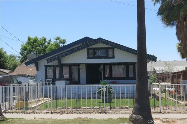 $399,999 | 109 West Kimball Avenue, Hemet, CA 92543