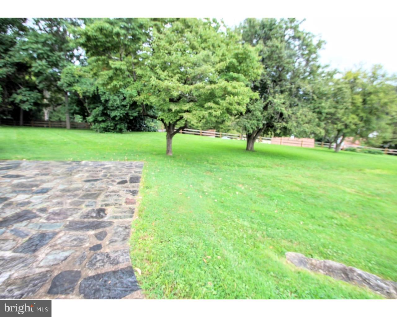 2325 Valley Road Huntingdon Valley, PA 19006 - Photo 3 of 18