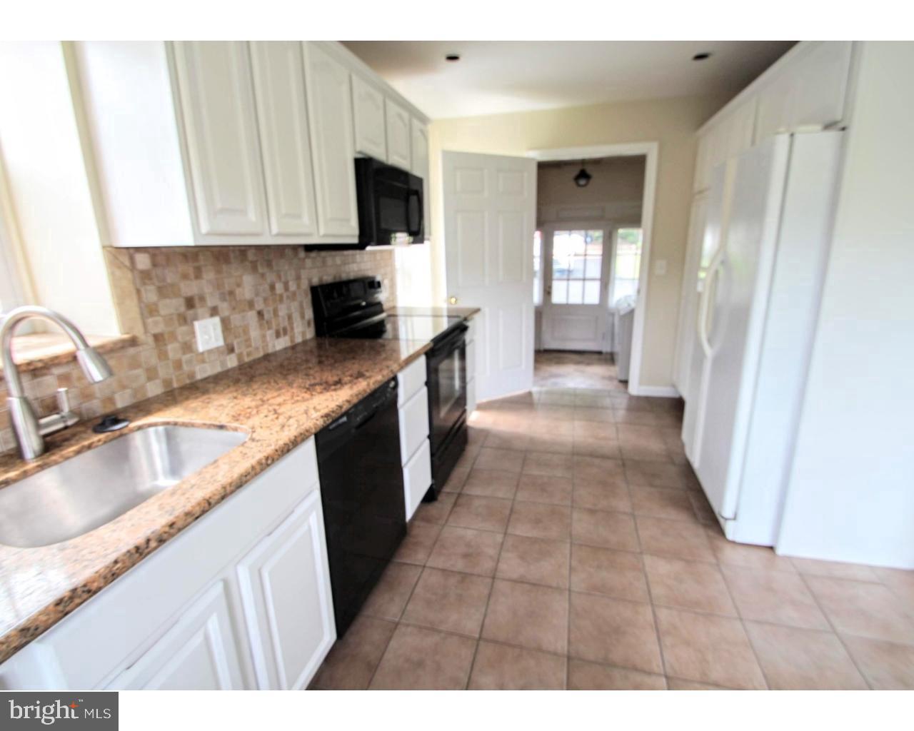 2325 Valley Road Huntingdon Valley, PA 19006 - Photo 7 of 18