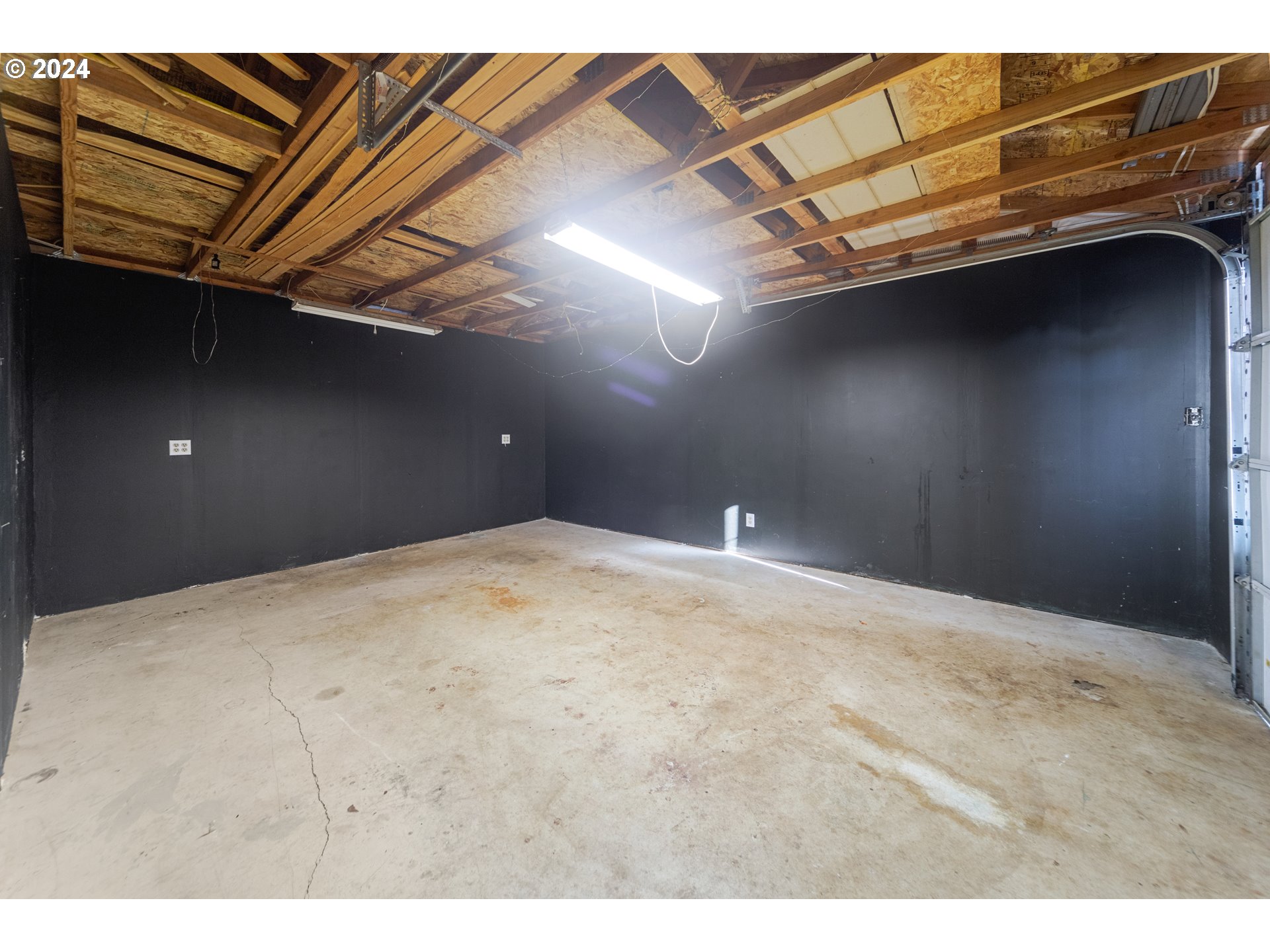 1135 1st Street Northeast Bandon, OR 97411 - Photo 31 of 45