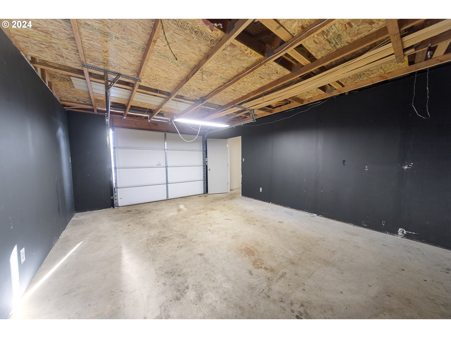 1135 1st Street Northeast Bandon, OR 97411 - Photo 32 of 45