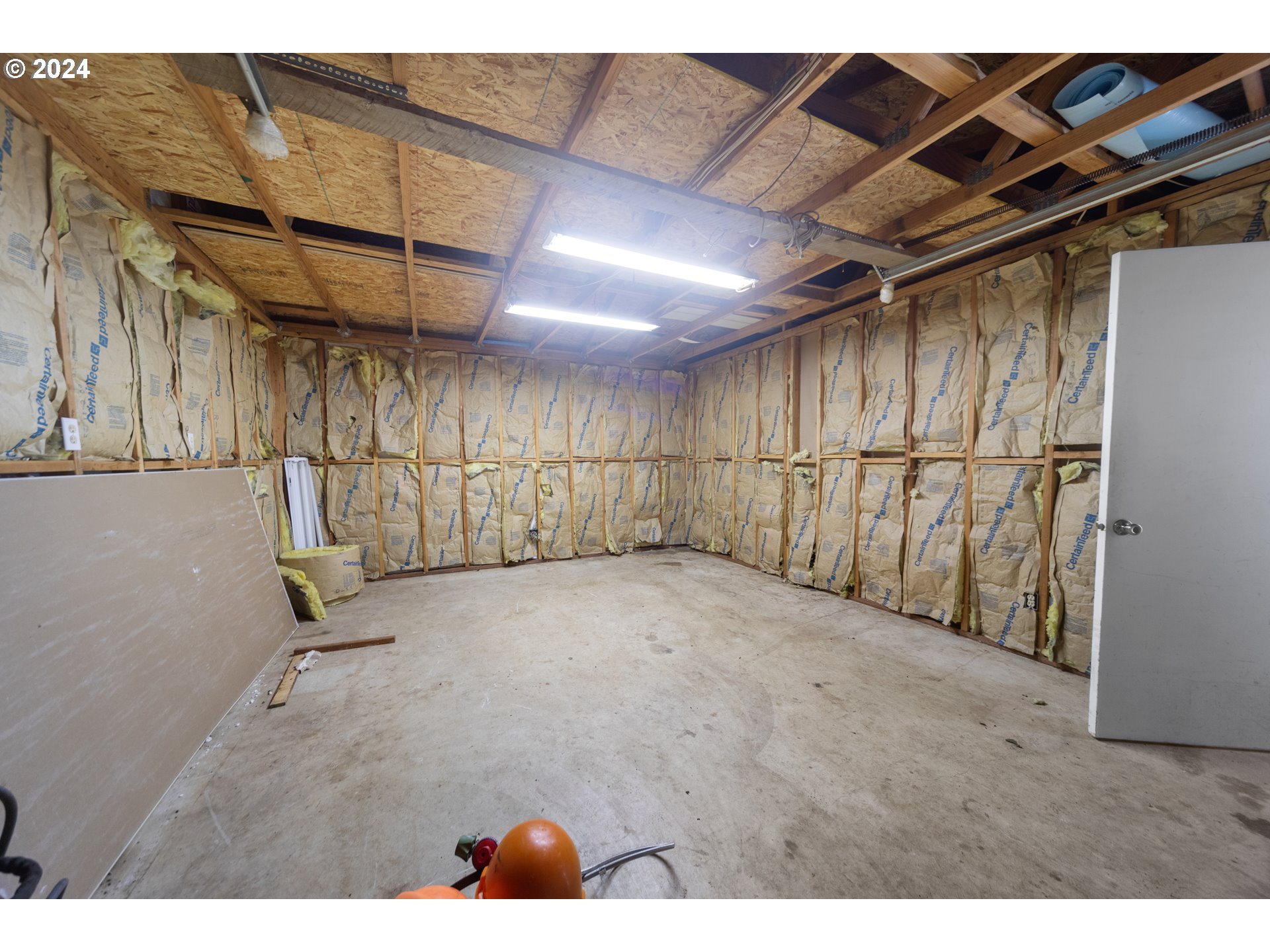 1135 1st Street Northeast Bandon, OR 97411 - Photo 34 of 45