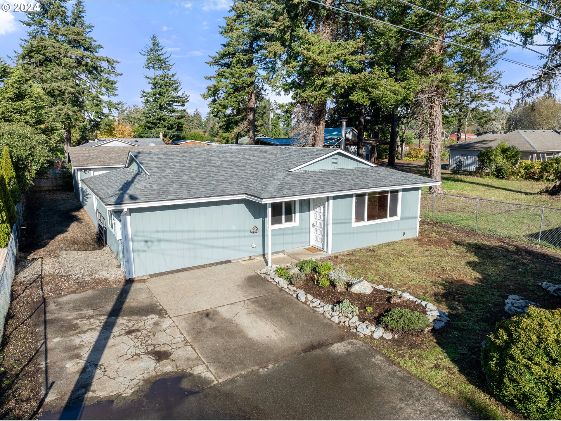 1135 1st Street Northeast Bandon, OR 97411 - Photo 36 of 45