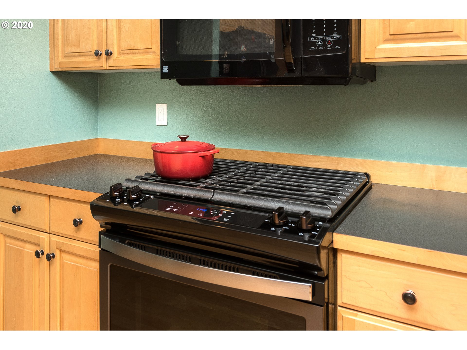 2367 Miller Farm Road Woodburn, OR 97071 - Photo 19 of 29 Gallery Image 19