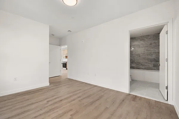 $1,245,000 | 1151 Walnut Street, Unit 301, Newton, MA 02461