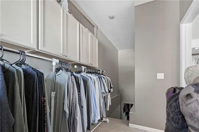 $625,000 | 28431 Woodland Road, Paola, KS 66071