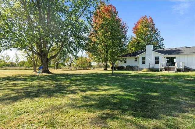 $625,000 | 28431 Woodland Road, Paola, KS 66071