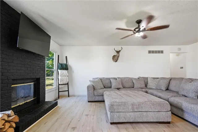 $625,000 | 28431 Woodland Road, Paola, KS 66071