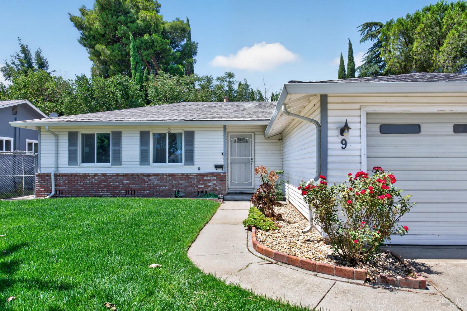 9 Shasta Drive Rio Vista, CA 94571 - Photo 3 of 30