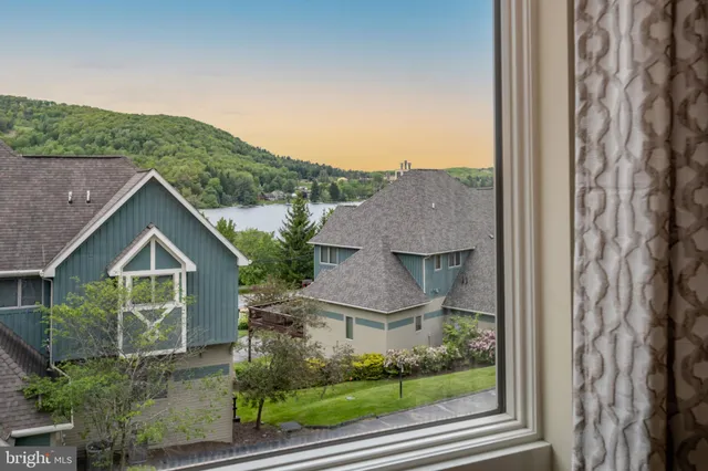 $500,000 | 1278 Deep Creek Drive, Unit B3, McHenry, MD 21541