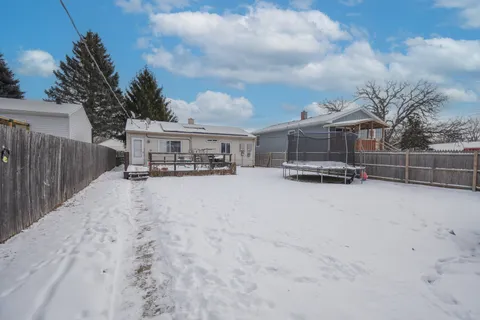 $227,900 | 2042 Gideon Avenue, Zion, IL 60099