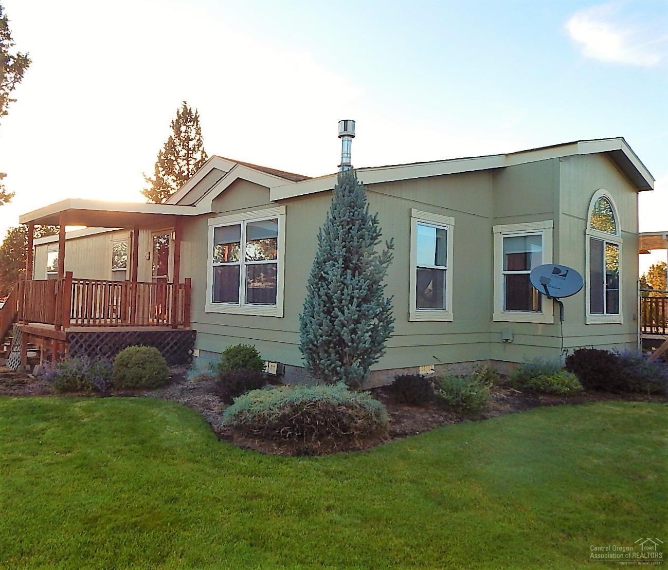 6324 Southwest Badger Road Terrebonne, OR 97760 - Photo 2 of 23 Gallery Image 2