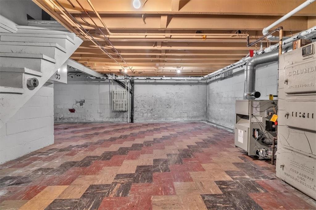 643 Agnew Road Pittsburgh, PA 15227 - Photo 32 of 49 a view of a garage