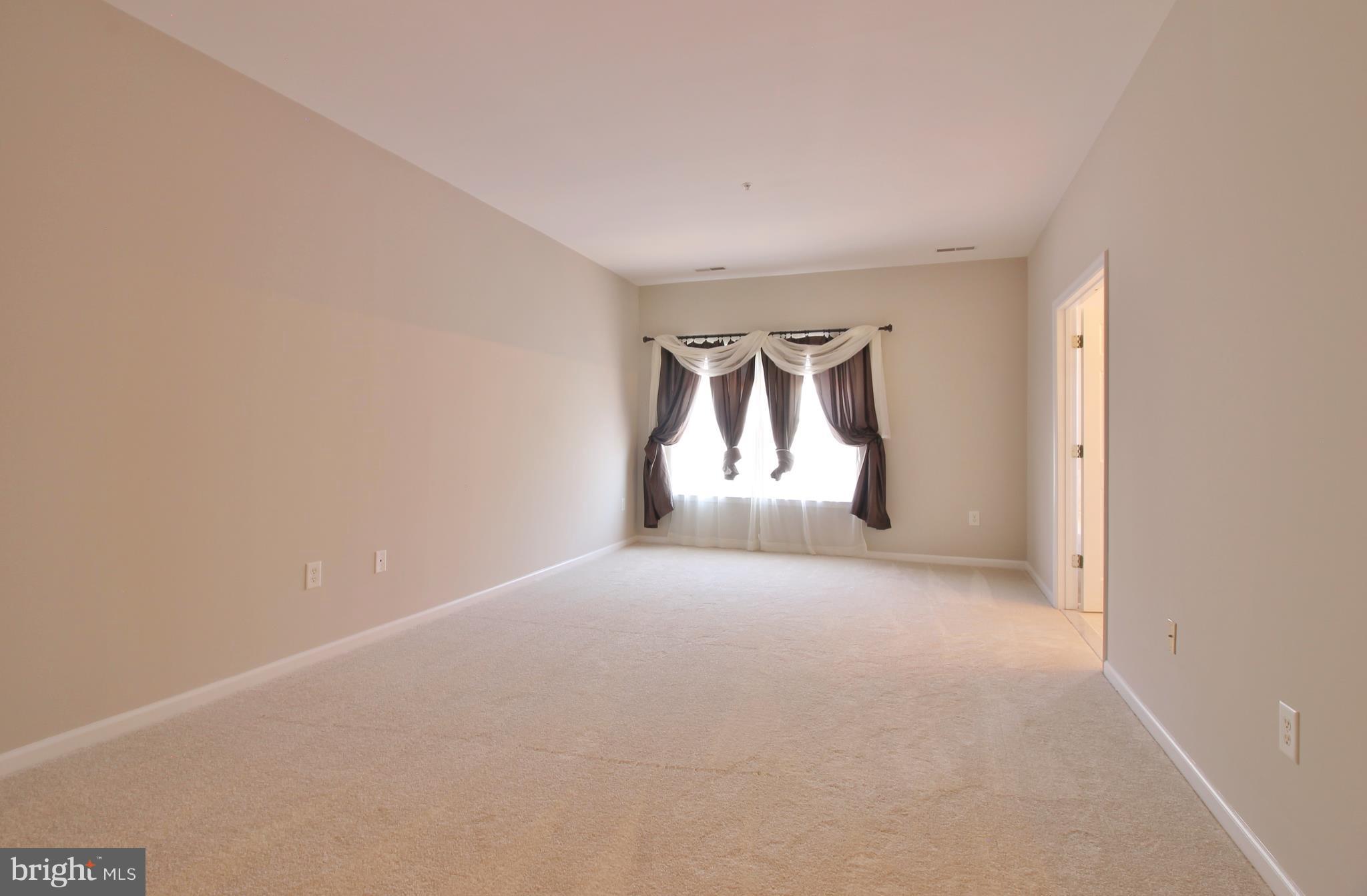 14020 Rockingham Road Germantown, MD 20874 - Photo 15 of 29 Master bedroom
