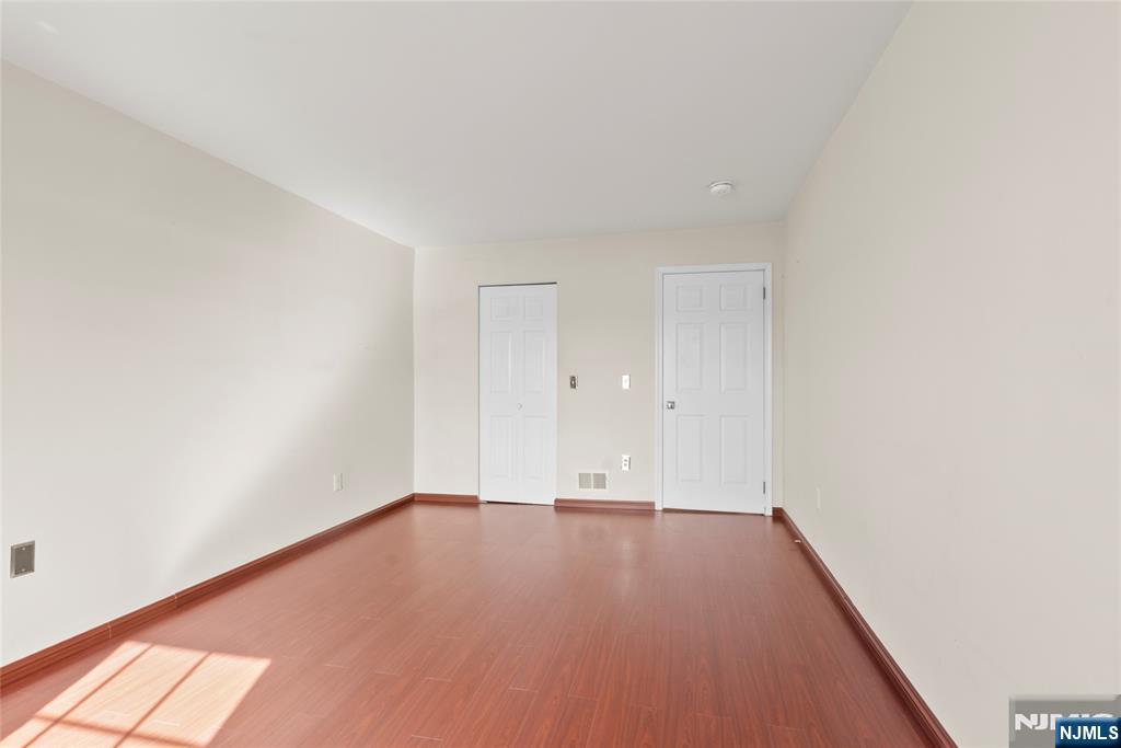 10 Bergen Ridge Road North Bergen, NJ 07047 - Photo 17 of 22