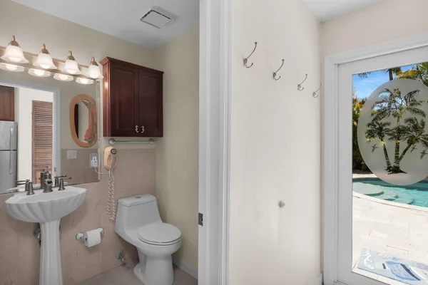 $4,695,000 | 136 San Remo Drive, Islamorada, FL 33036