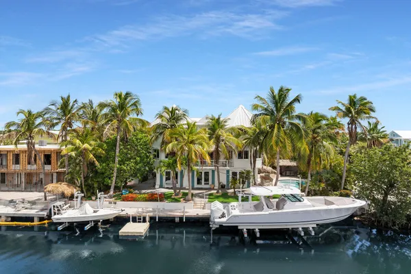 $4,695,000 | 136 San Remo Drive, Islamorada, FL 33036