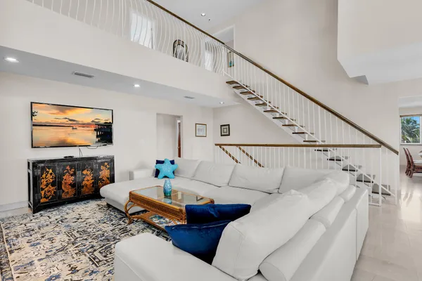 $4,695,000 | 136 San Remo Drive, Islamorada, FL 33036