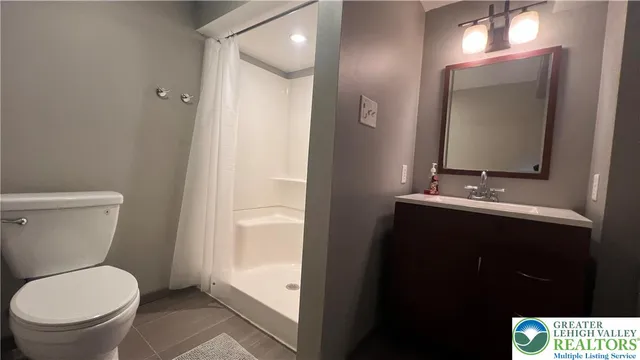 $2,475 | 520 Wild Mint Lane, Allentown, PA 18104