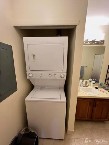 $1,850 | 2304 Aspen Drive, Plainsboro, NJ 08536