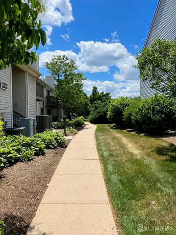 $1,850 | 2304 Aspen Drive, Plainsboro, NJ 08536