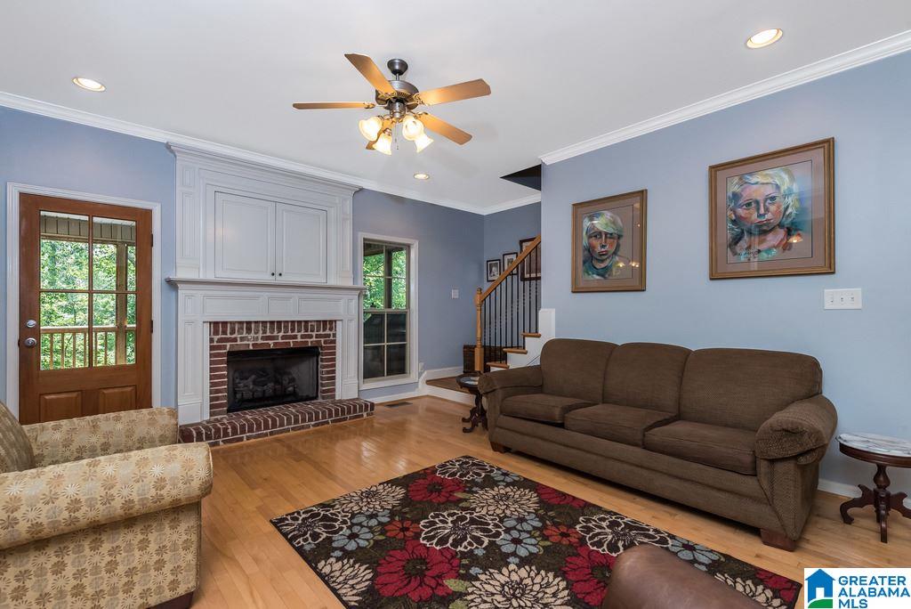1215 Summit Ridge Way Odenville, AL 35120 - Photo 5 of 33