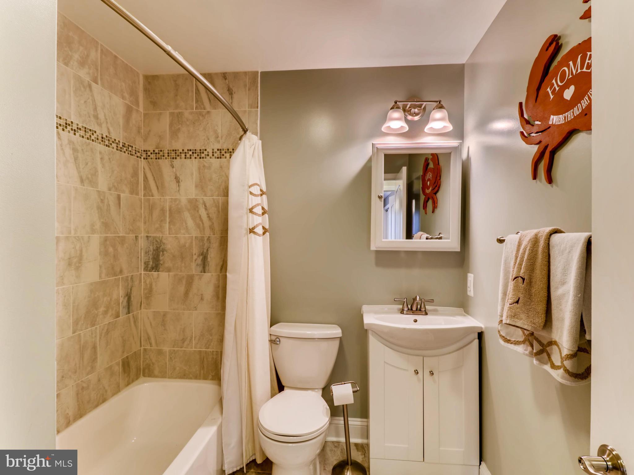 8018 Yellowstone Road Kingsville, MD 21087 - Photo 21 of 33 HALL BATH