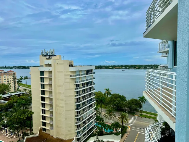 $475,000 | 1551 North Flagler Drive, Unit 1205, West Palm Beach, FL 33401