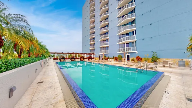 $475,000 | 1551 North Flagler Drive, Unit 1205, West Palm Beach, FL 33401